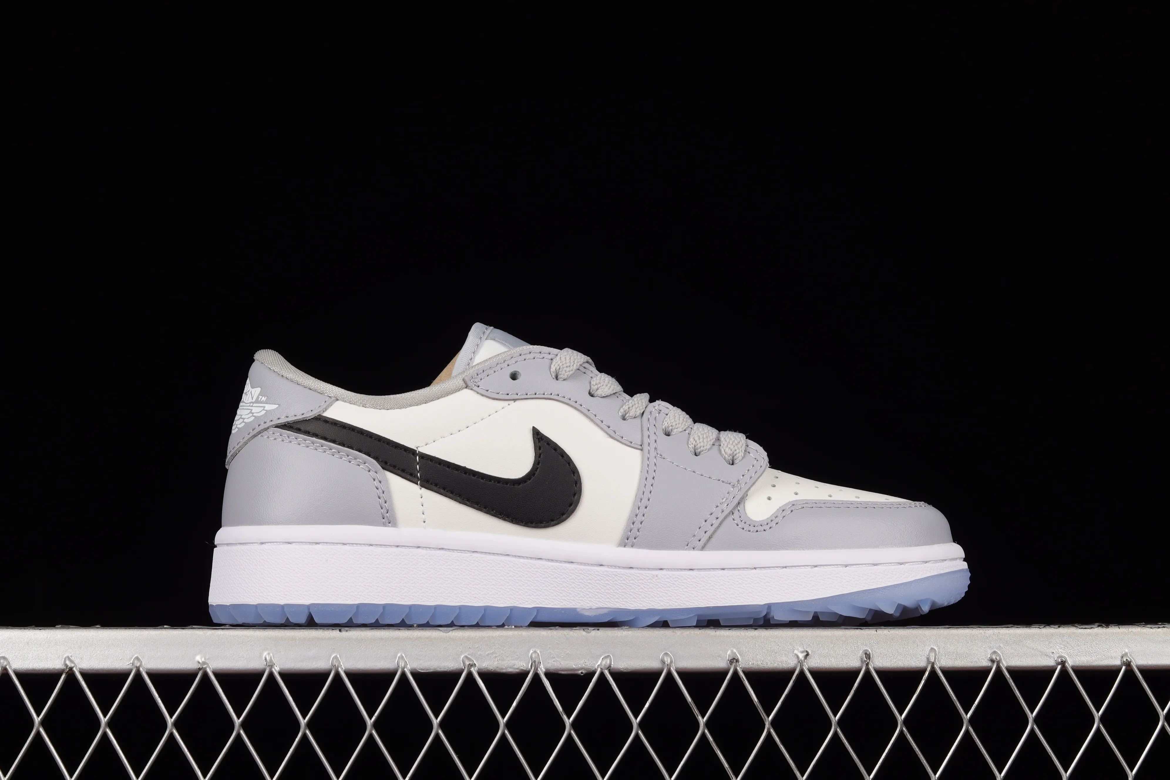 All categories Air Jordan Jordan series basketball shoes Air Jordan 1 Low Z version Air Jordan 1 Low Golf AJ1 Joe 1 new golf version Little Dior color DD9315-002